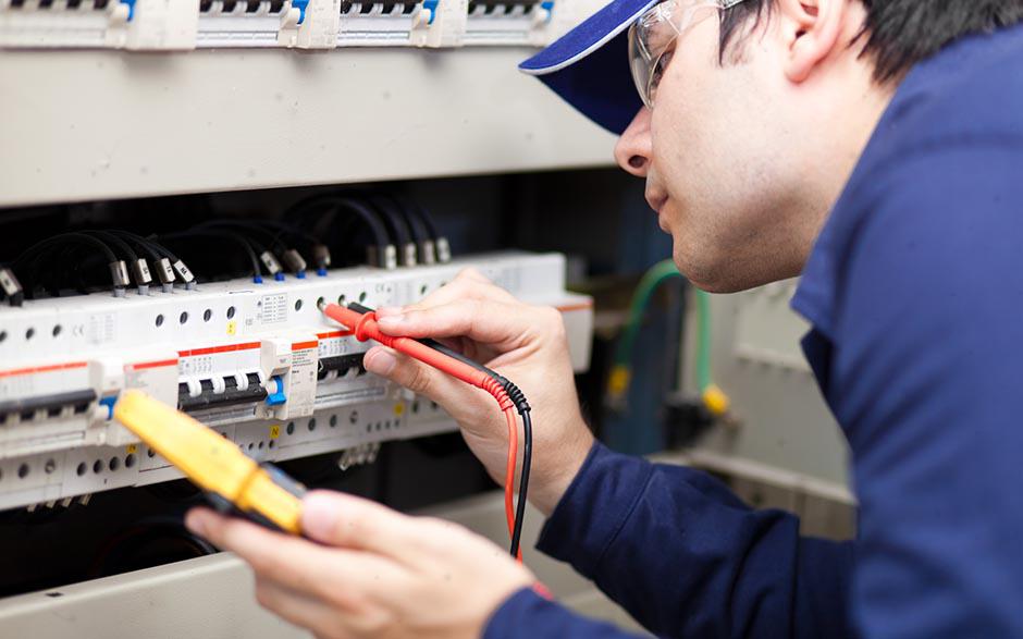électricien en bâtiment Paris 13